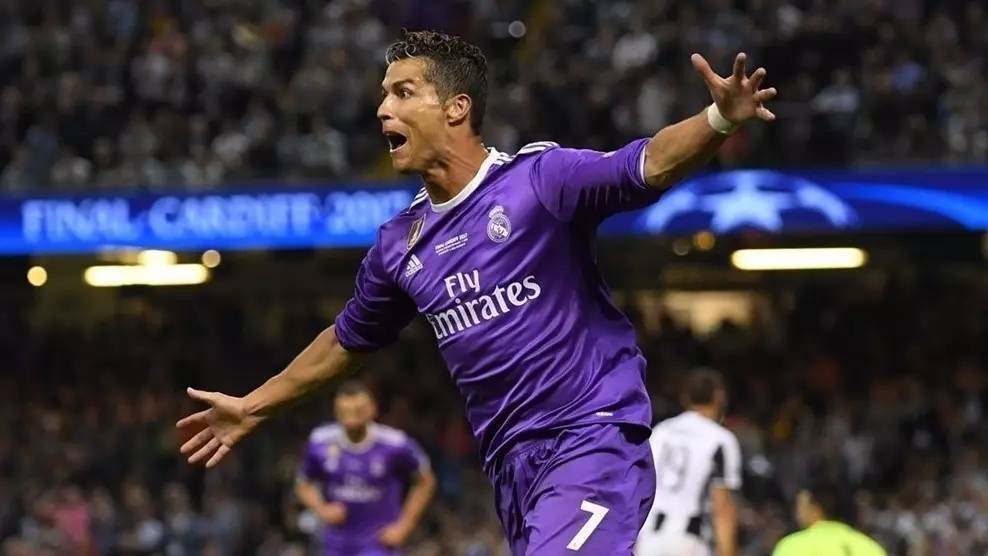 NBA：独行侠击败雄鹿 东契奇全场三双