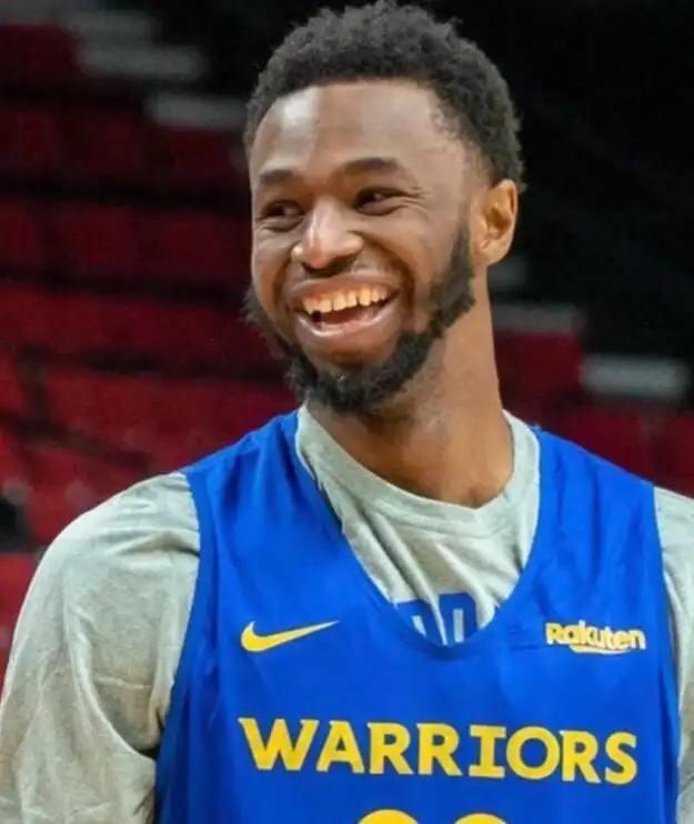 目前最让人惊喜和失望的热门新生：北卡现代前锋CW又缴出顶级表现！田纳西五星侧翼效率低迷！＂