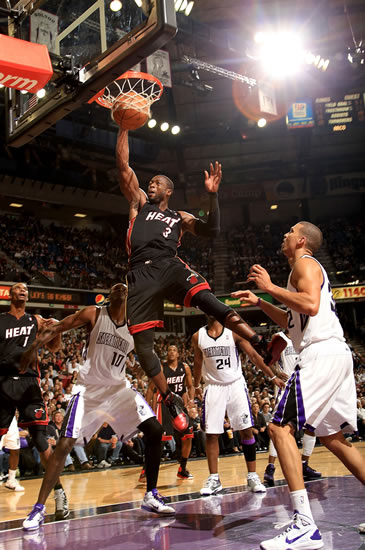 你以为你躲塔里就安全了？